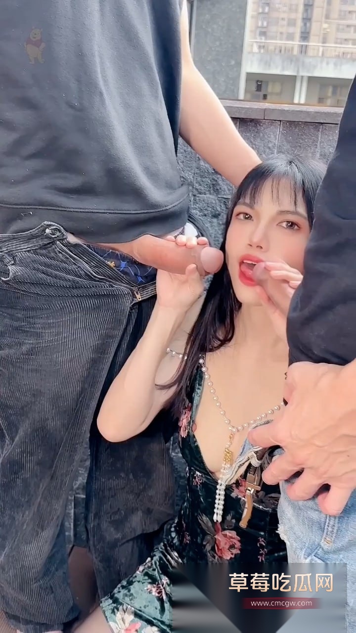 F奶女2.jpg F奶女2.jpg
