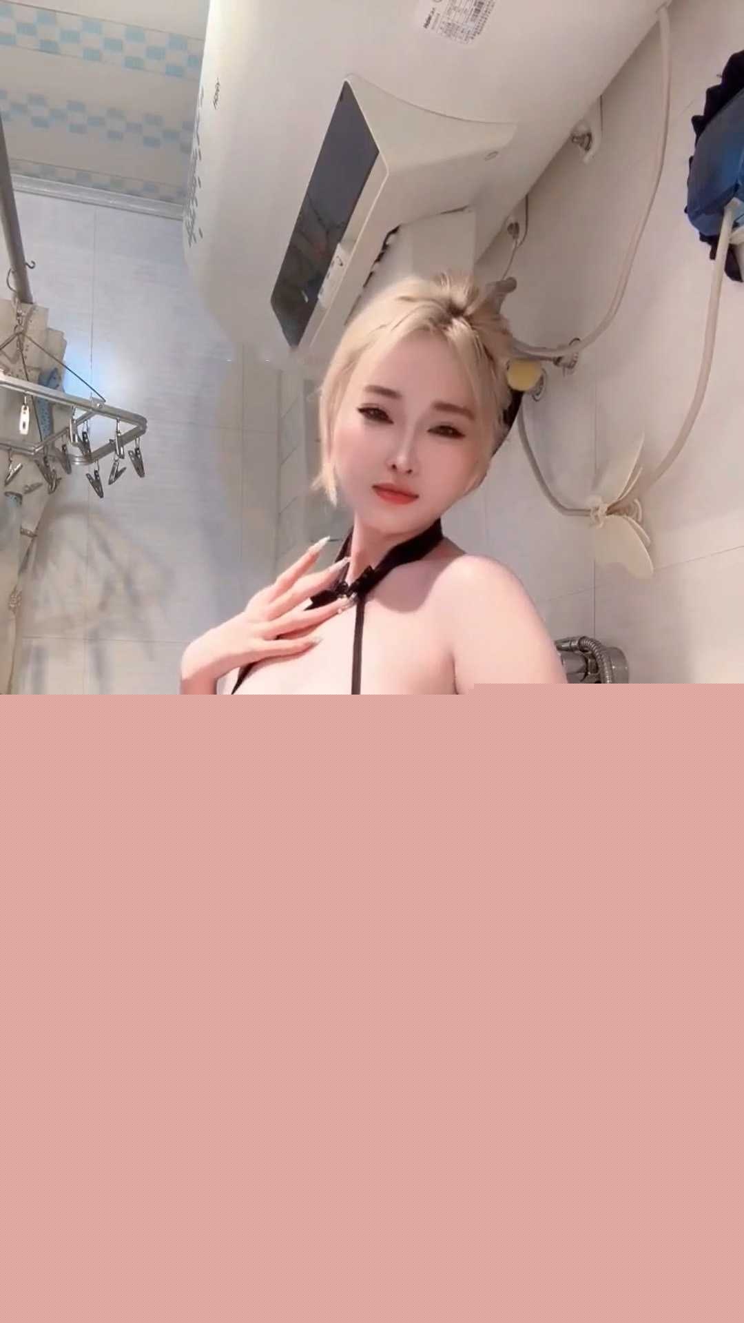 快手极品身材女主播男王 2 快手极品身材女主播男王 2