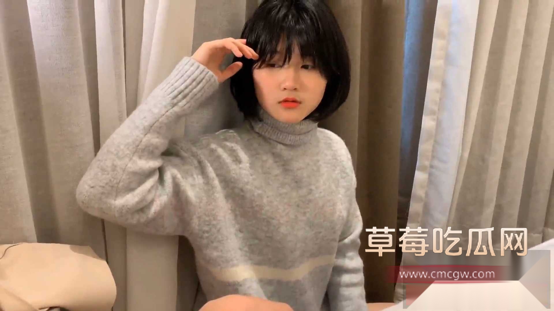 酒店约炮短发童颜美少女南橘子 3