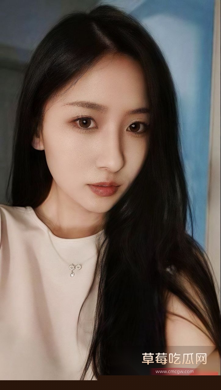 某知名大学校花刘芸芝 7