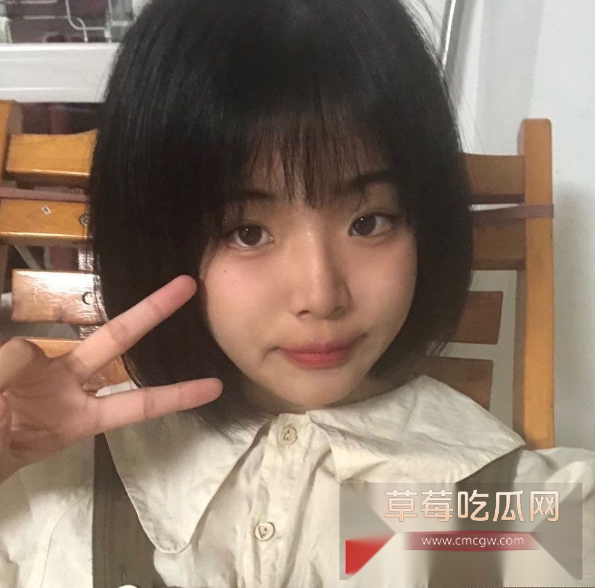 高中发育完美青春学生妹 9