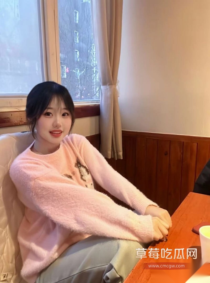 绿帽男泄密流出自家舞蹈系女友影图 26 绿帽男泄密流出自家舞蹈系女友影图 26