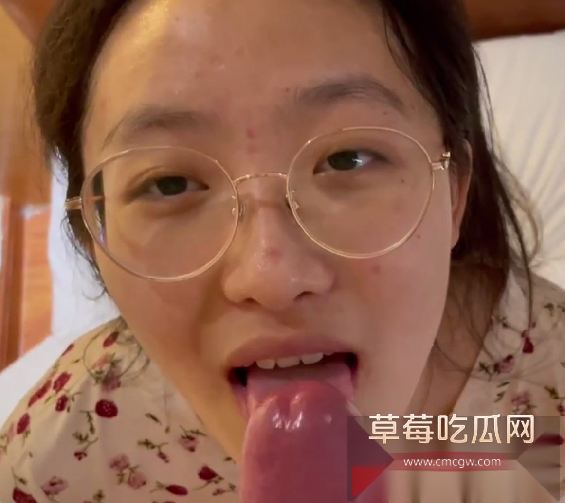 ppt爆料出轨再添猛将！珠海唐家金凤小学模范教师莫莉被曝与青训足球教练徐某奇出轨偷情 手机里藏各种性爱视频！ 25