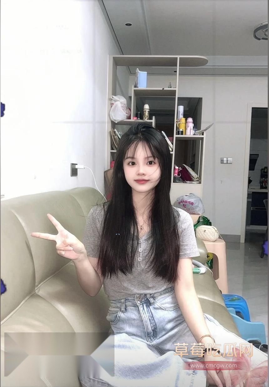 金成峰展会女业务员照片3