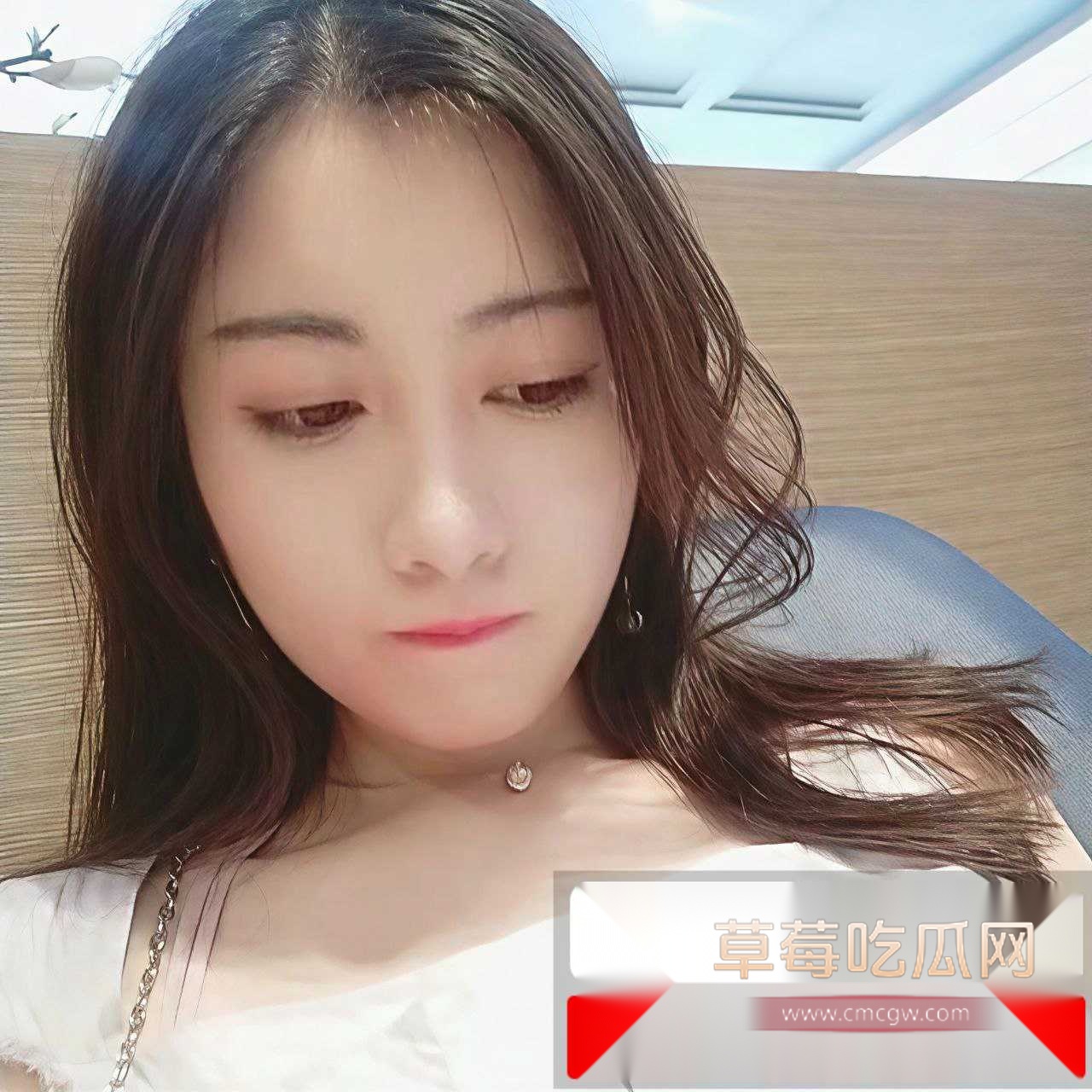 高颜值人妻不甘一辈子守着老公的鸡巴 趁老公出门就出门偷情 穿情趣套装捆绑play玩的超花! 9 高颜值人妻不甘一辈子守着老公的鸡巴 趁老公出门就出门偷情 穿情趣套装捆绑play玩的超花! 9