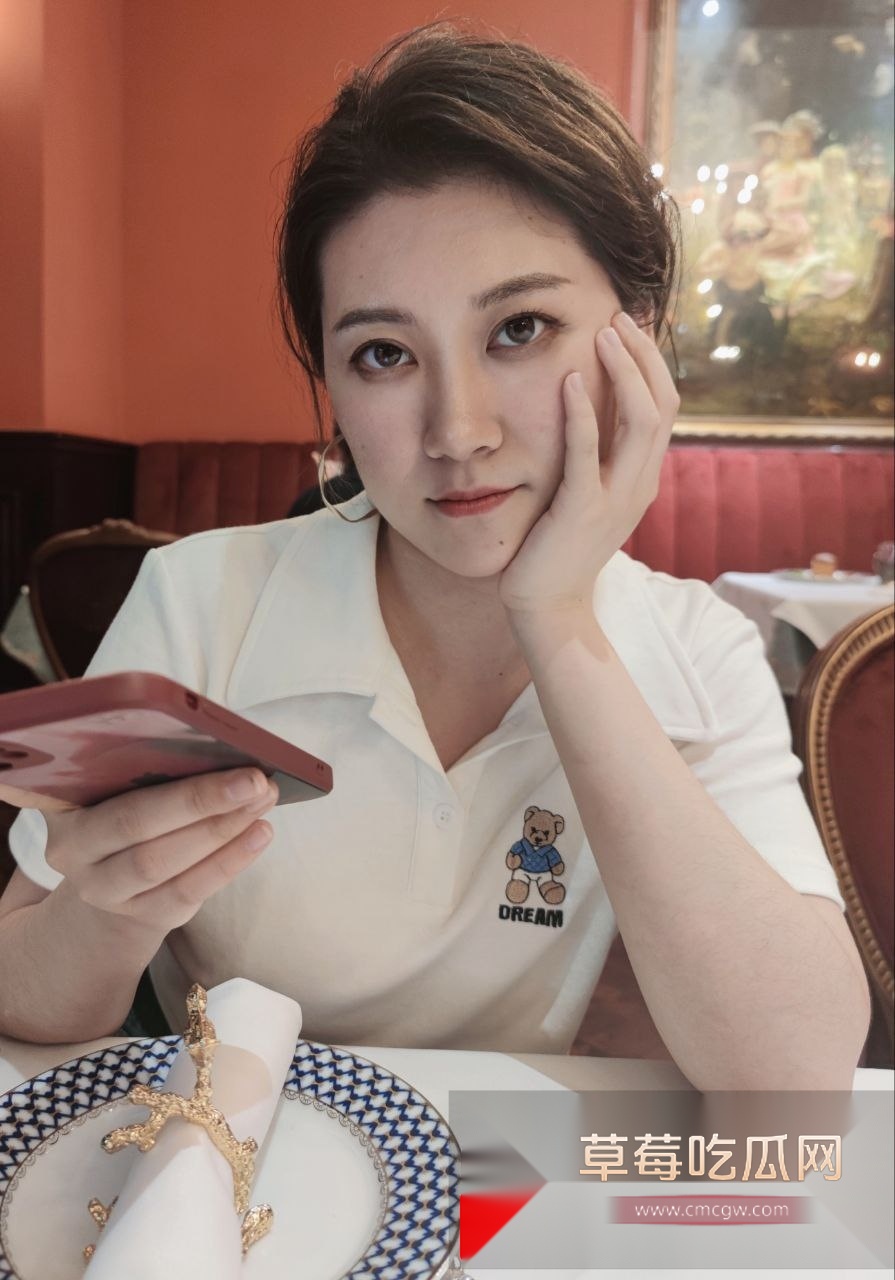 热水器公司美女销售杨丽梅为了升职被领导潜规则 精英白领成泄欲工具 夜晚穿开裆黑丝被凶猛操干! 5 热水器公司美女销售杨丽梅为了升职被领导潜规则 精英白领成泄欲工具 夜晚穿开裆黑丝被凶猛操干! 5