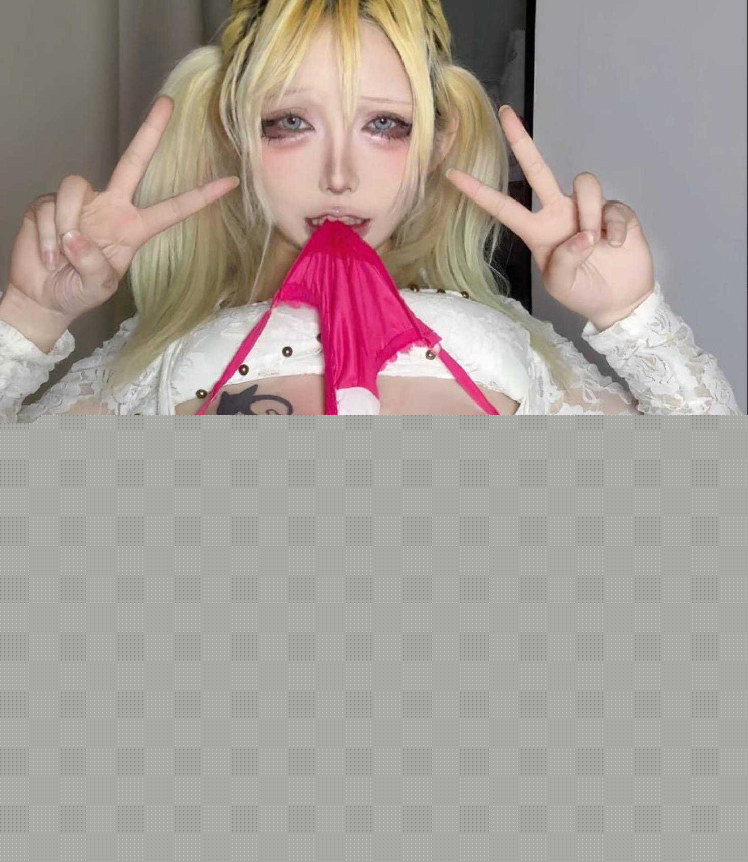 推特极品身材福利姬 肥嘟嘟右卫门 16
