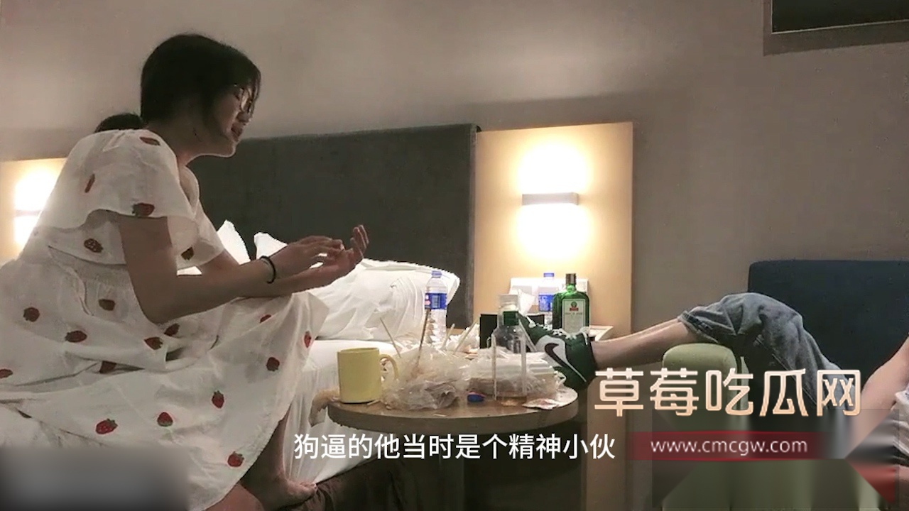 清纯妹妹初恋恋上渣男 被当成随叫随操的女舔狗 妹子付出所有 处女之身都被骗走! 3 清纯妹妹初恋恋上渣男 被当成随叫随操的女舔狗 妹子付出所有 处女之身都被骗走! 3