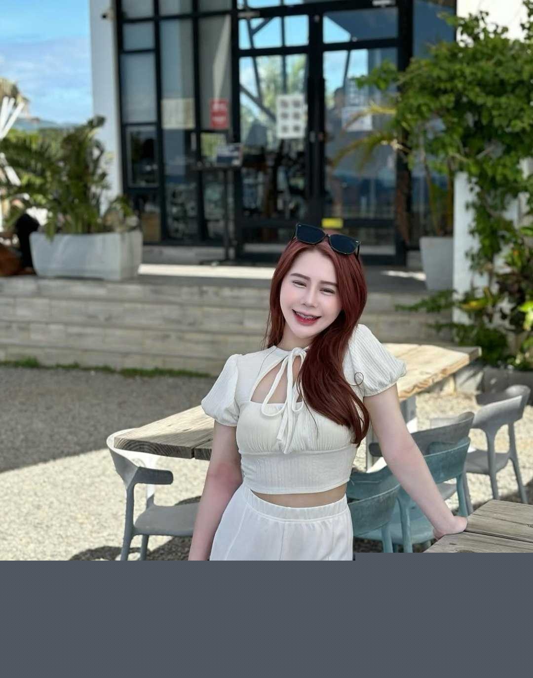 巨乳网美洪七露脸深喉 10 巨乳网美洪七露脸深喉 10
