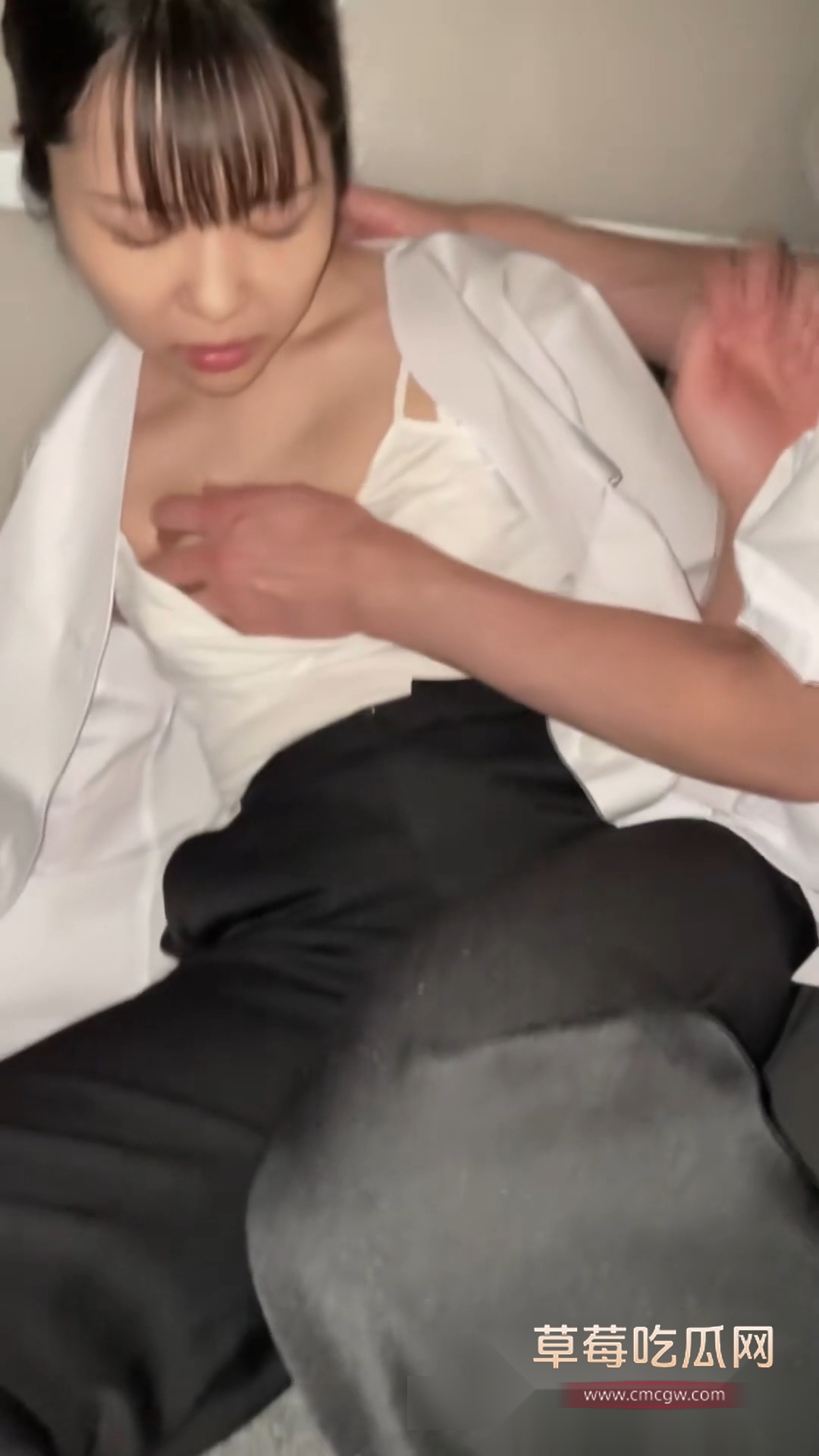 强奸喝醉酒的女同事 2 强奸喝醉酒的女同事 2