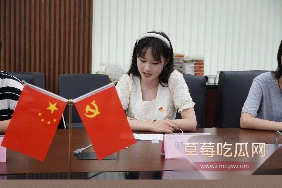 母狗周奕扬 15 母狗周奕扬 15