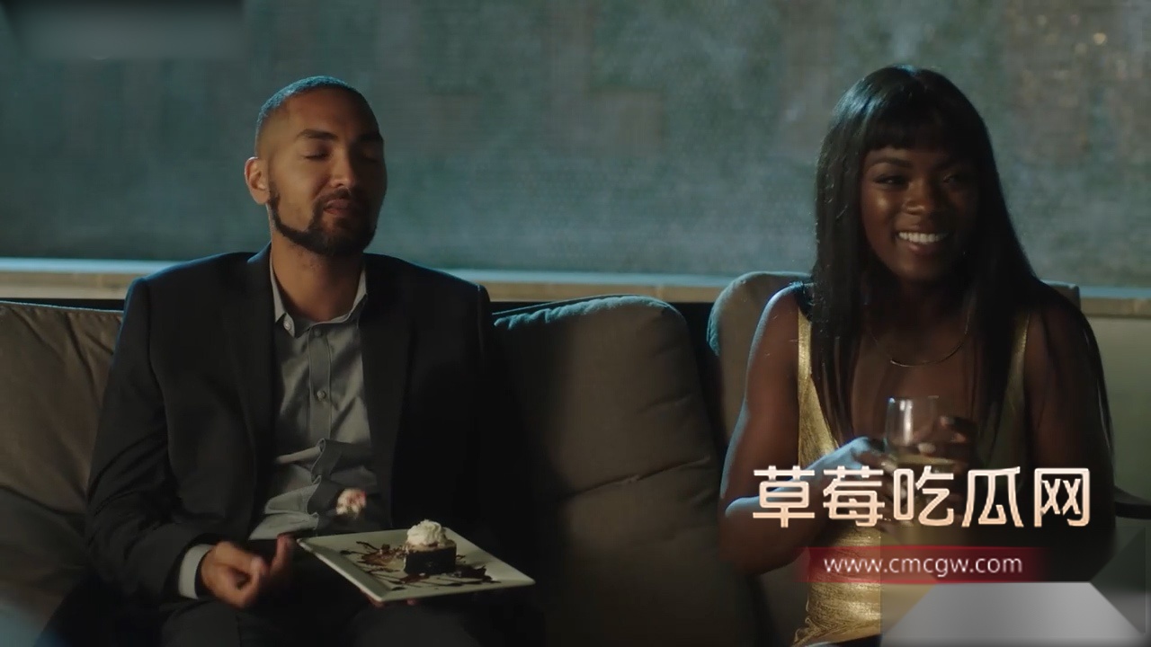 超绝欧美无码三级片《婚殓师》 第一集开播 小情侣去闺蜜家做客 风骚女闺蜜在线勾引好朋友老公 厨房岛台激情开啪屁眼! 1 超绝欧美无码三级片《婚殓师》 第一集开播 小情侣去闺蜜家做客 风骚女闺蜜在线勾引好朋友老公 厨房岛台激情开啪屁眼! 1