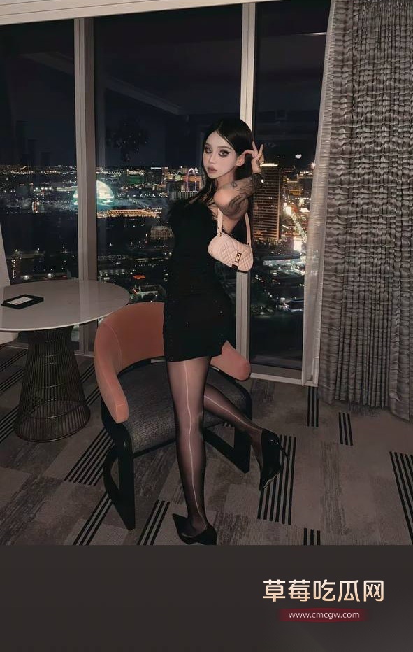 OnlyFans华裔TS伪娘 12