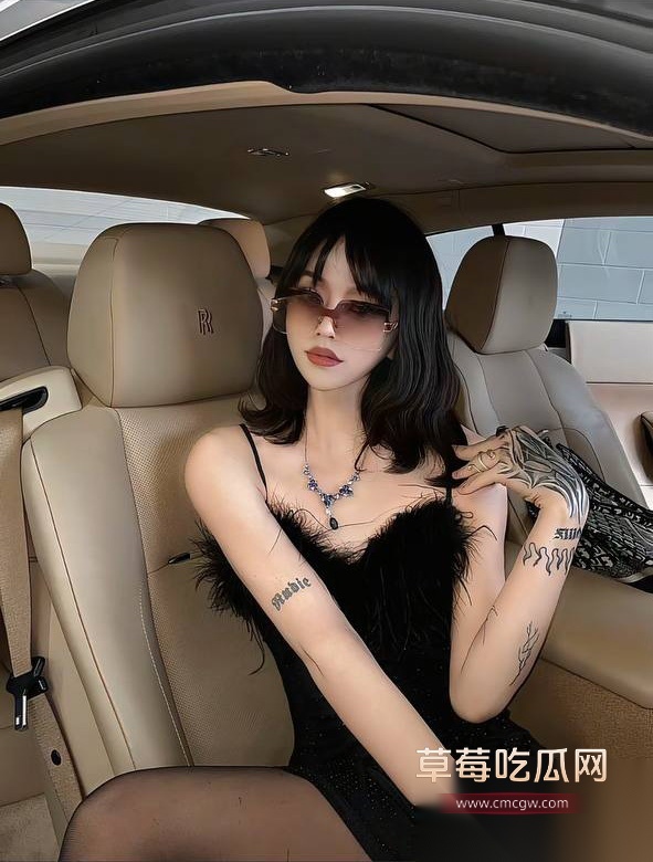 OnlyFans华裔TS伪娘 15