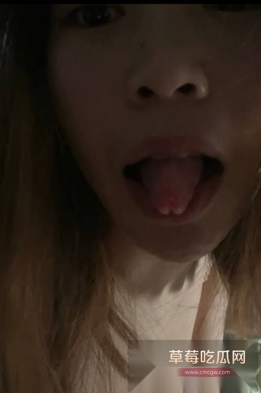 山西太原学生妹张茹 刚与男友打完炮分开 逼就发痒 宿舍发骚自拍摸逼视频勾引男友 欲望之强吓得男友紧急上网求助 有无人接收极品母狗! 7 山西太原学生妹张茹 刚与男友打完炮分开 逼就发痒 宿舍发骚自拍摸逼视频勾引男友 欲望之强吓得男友紧急上网求助 有无人接收极品母狗! 7