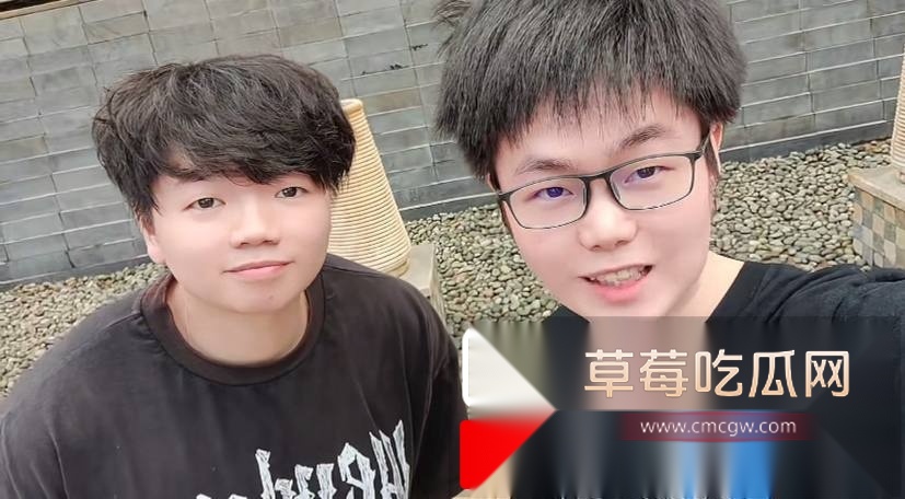 抖音239万粉丝王者荣耀主播寂然被曝包养女粉丝玩双飞 其男粉丝不信邪向女生求证被求锤得锤 3p啪啪视频被放出! 2 抖音239万粉丝王者荣耀主播寂然被曝包养女粉丝玩双飞 其男粉丝不信邪向女生求证被求锤得锤 3p啪啪视频被放出! 2