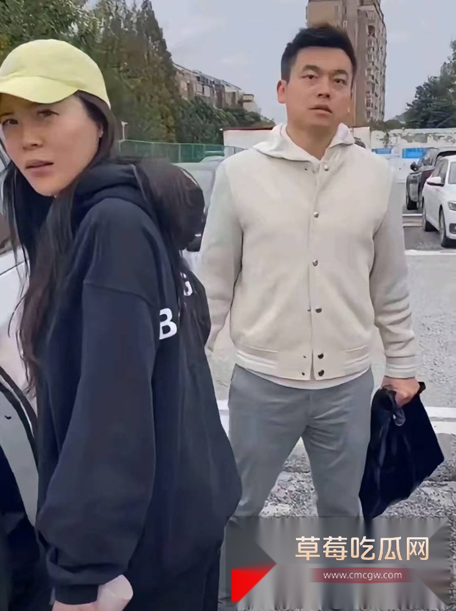 君合律师事务所合伙人许晟骜被曝出轨上航空姐王文杰 二人激情打炮视频被泄露 凤凰男被原配踢出公司 真大快人心! 13 君合律师事务所合伙人许晟骜被曝出轨上航空姐王文杰 二人激情打炮视频被泄露 凤凰男被原配踢出公司 真大快人心! 13