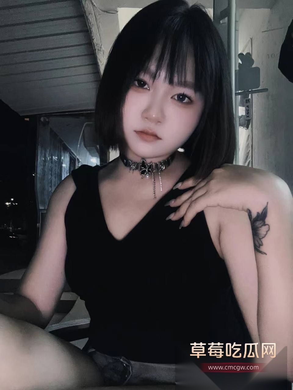 甘肃嘉峪关气质女销售徐璐被曝私下与客户进行钱色交易 私拍扒逼视频勾引客户下单 骚的离谱! 14 甘肃嘉峪关气质女销售徐璐被曝私下与客户进行钱色交易 私拍扒逼视频勾引客户下单 骚的离谱! 14
