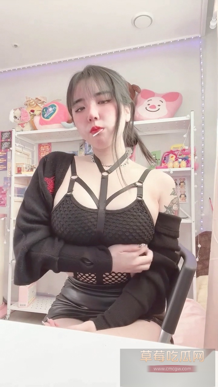 韩国顶级巨乳福利姬echih粉丝福利私拍流出 顶级财阀才能享用的肉体粉逼 免费展露给男粉观看! 5 韩国顶级巨乳福利姬echih粉丝福利私拍流出 顶级财阀才能享用的肉体粉逼 免费展露给男粉观看! 5