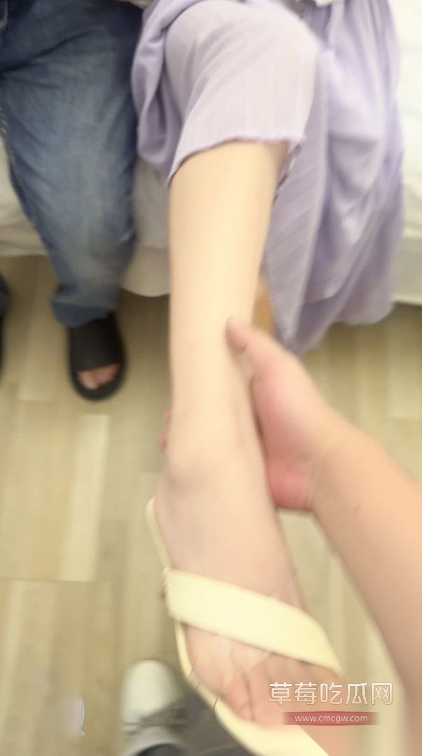 3p玩弄表妹 16 3p玩弄表妹 16