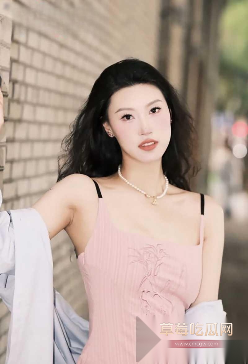 南京舞蹈学院女神孙忆梦私下淫荡视频曝光 1 南京舞蹈学院女神孙忆梦私下淫荡视频曝光 1