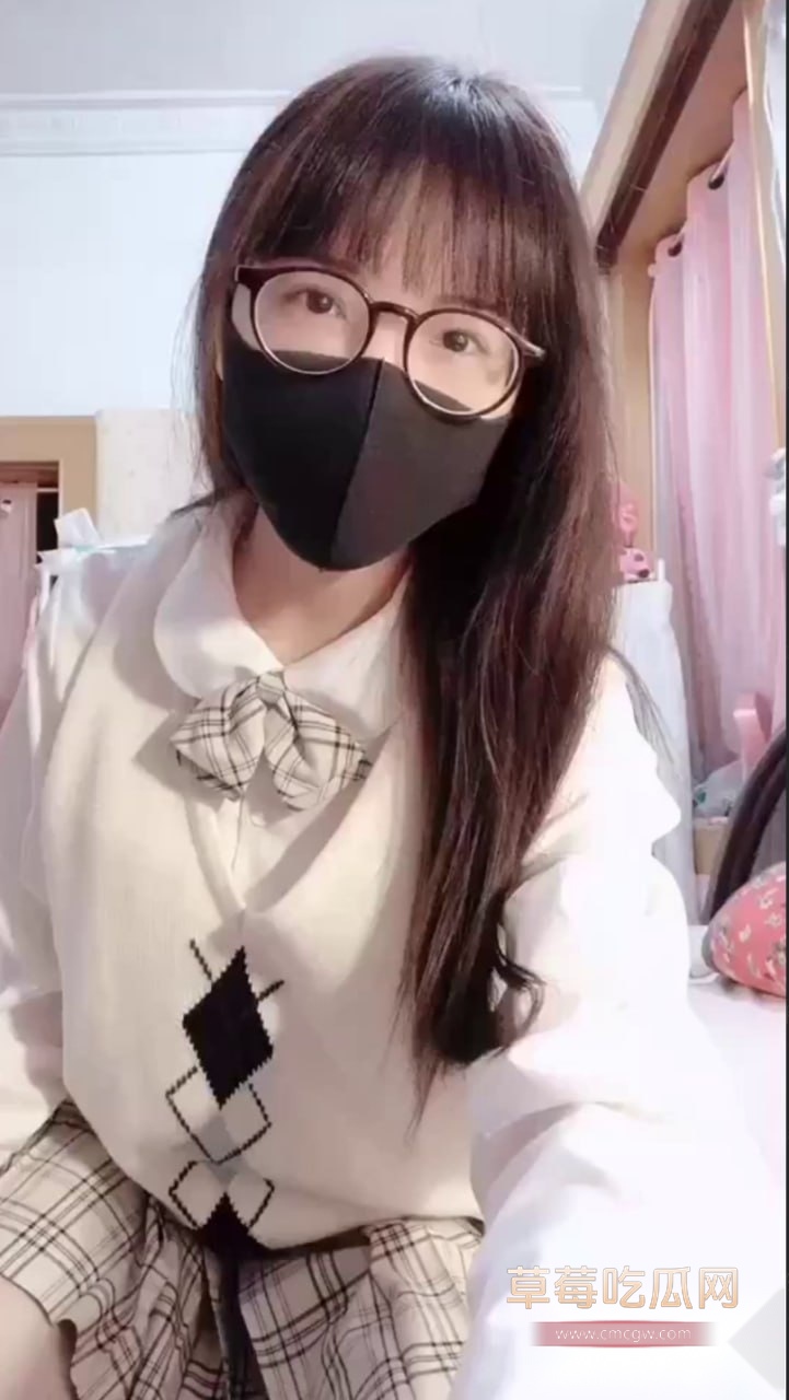 女老师课后被学生掐脖深喉 2 女老师课后被学生掐脖深喉 2