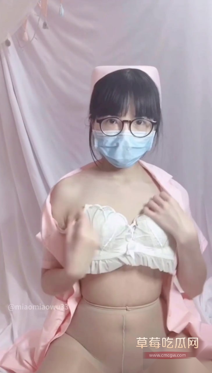 女老师课后被学生掐脖深喉 5 女老师课后被学生掐脖深喉 5
