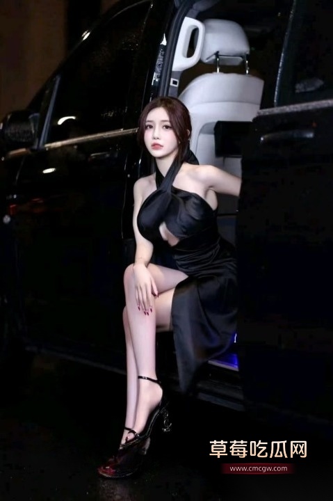 抖音64万粉丝网红 王雅姗是我 土豪私人定制福利流出 巨乳女神戴肛塞跪趴捏奶自慰 爽的啊啊叫! 2 抖音64万粉丝网红 王雅姗是我 土豪私人定制福利流出 巨乳女神戴肛塞跪趴捏奶自慰 爽的啊啊叫! 2