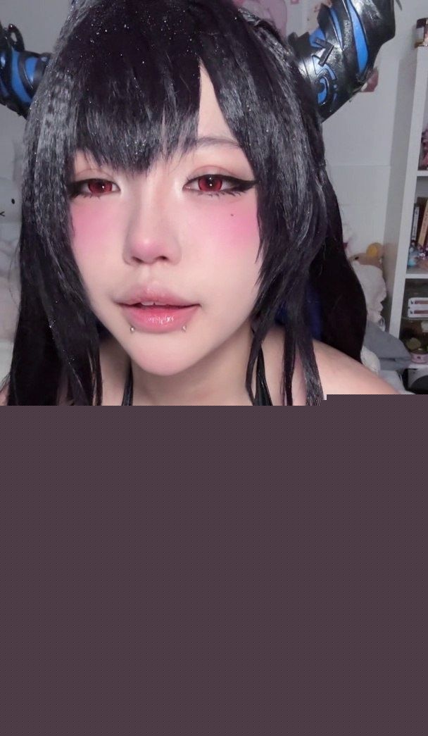 巨乳福利姬Daphvt私拍诱惑8 巨乳福利姬Daphvt私拍诱惑8