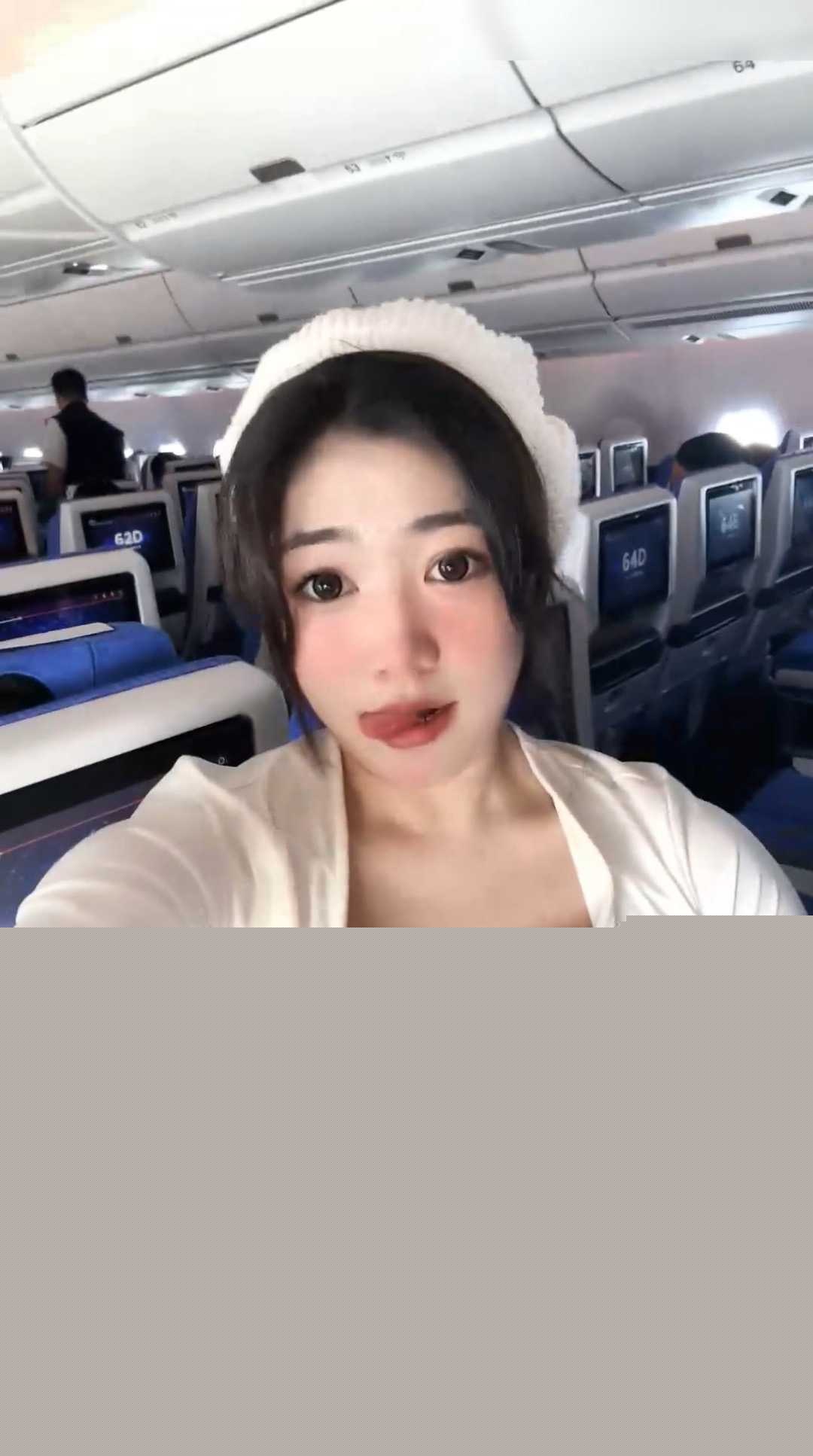 广东顶级骚母狗 反骨PP 4