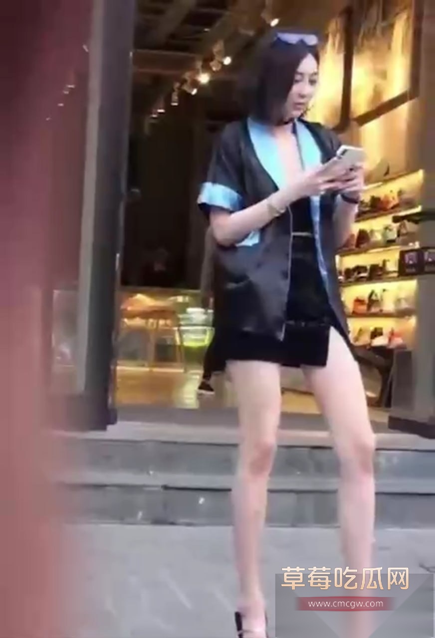 极品少妇真空短裙恨天高 4 极品少妇真空短裙恨天高 4