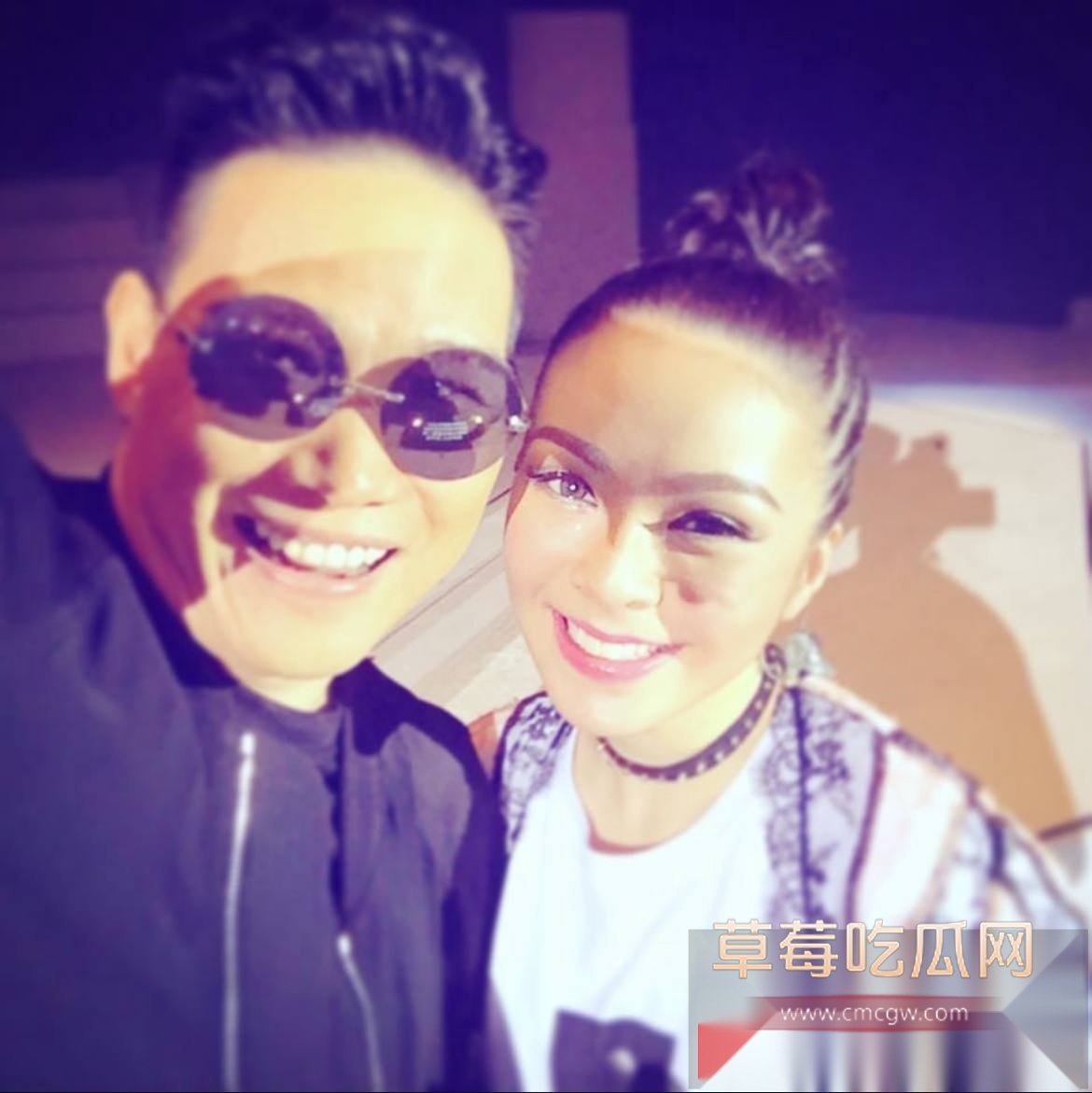 香港男歌手苏永康被曝出轨嫩妹女演员邓丽欣 狗仔偷拍下二人床上激情视频 网友辣评 现任老婆就是小三上位 不足为奇! 13 香港男歌手苏永康被曝出轨嫩妹女演员邓丽欣 狗仔偷拍下二人床上激情视频 网友辣评 现任老婆就是小三上位 不足为奇! 13