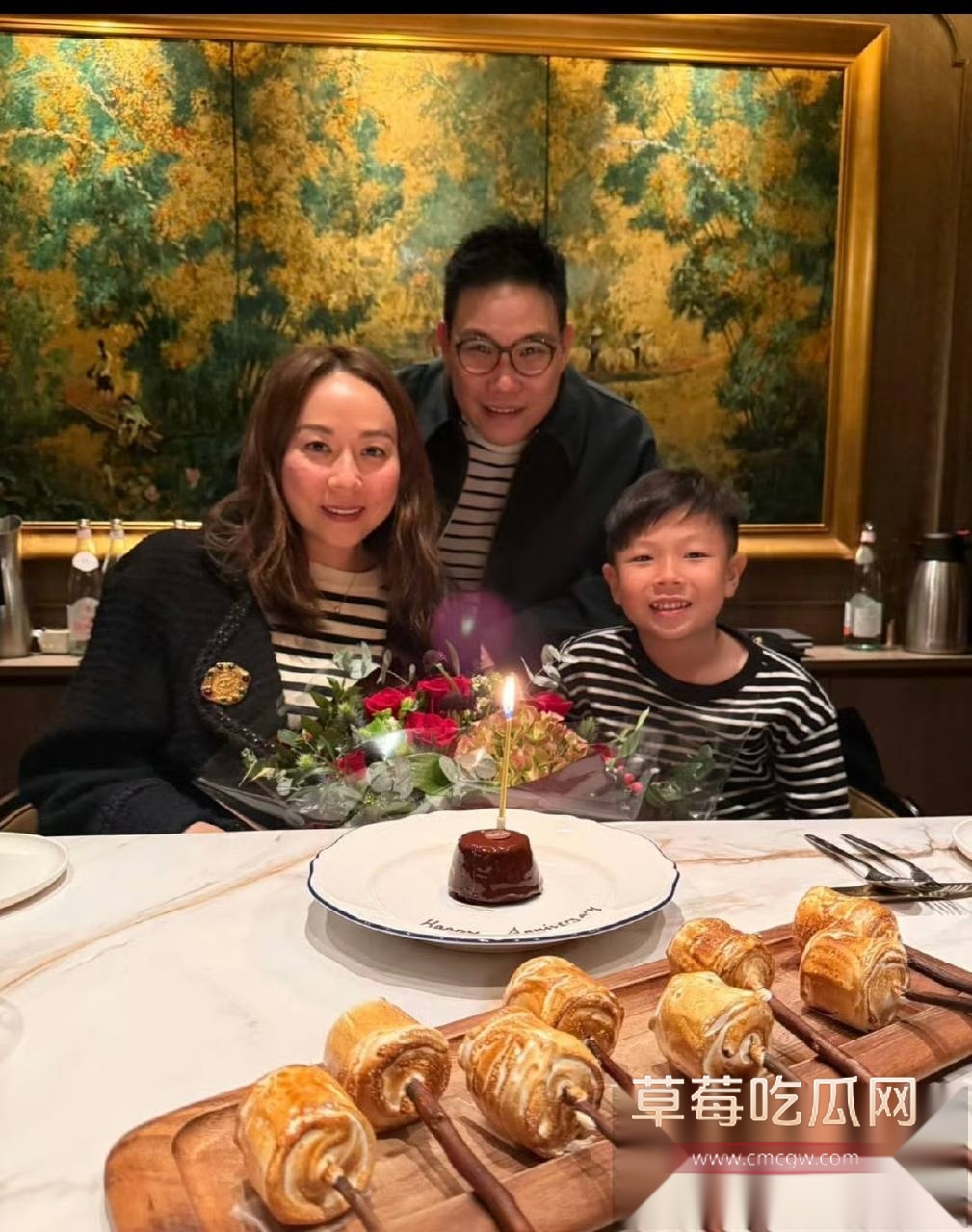香港男歌手苏永康被曝出轨嫩妹女演员邓丽欣 狗仔偷拍下二人床上激情视频 网友辣评 现任老婆就是小三上位 不足为奇! 24 香港男歌手苏永康被曝出轨嫩妹女演员邓丽欣 狗仔偷拍下二人床上激情视频 网友辣评 现任老婆就是小三上位 不足为奇! 24