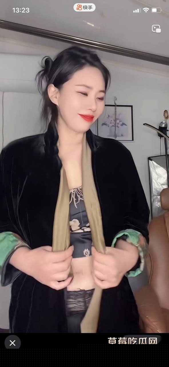 网红二娘肚皮舞 2 网红二娘肚皮舞 2