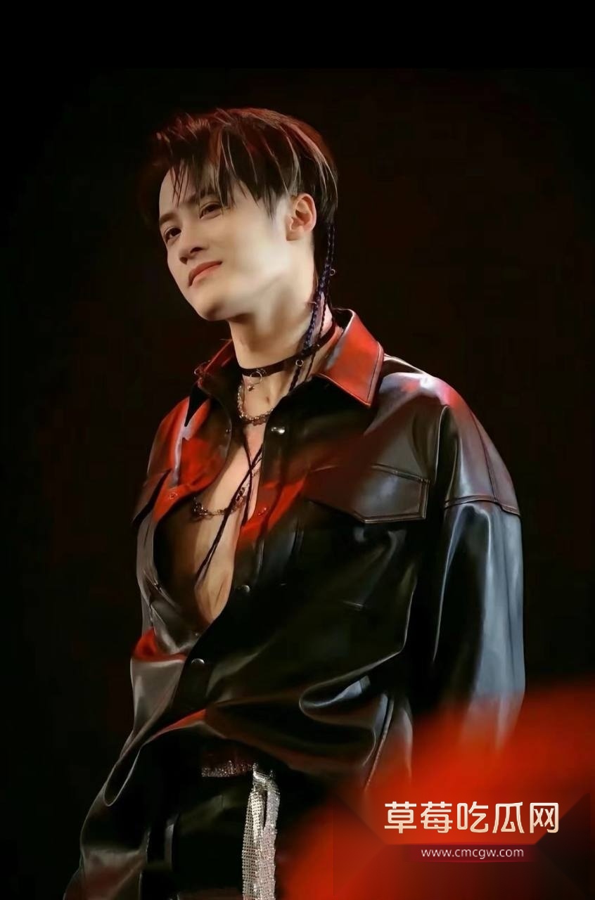 抖音220w粉丝男网红Dylan李善宇被素人女友投稿私生活混乱 不仅聊骚嫖娼而且感染炎症 尿黄色果冻状固体! 18 抖音220w粉丝男网红Dylan李善宇被素人女友投稿私生活混乱 不仅聊骚嫖娼而且感染炎症 尿黄色果冻状固体! 18