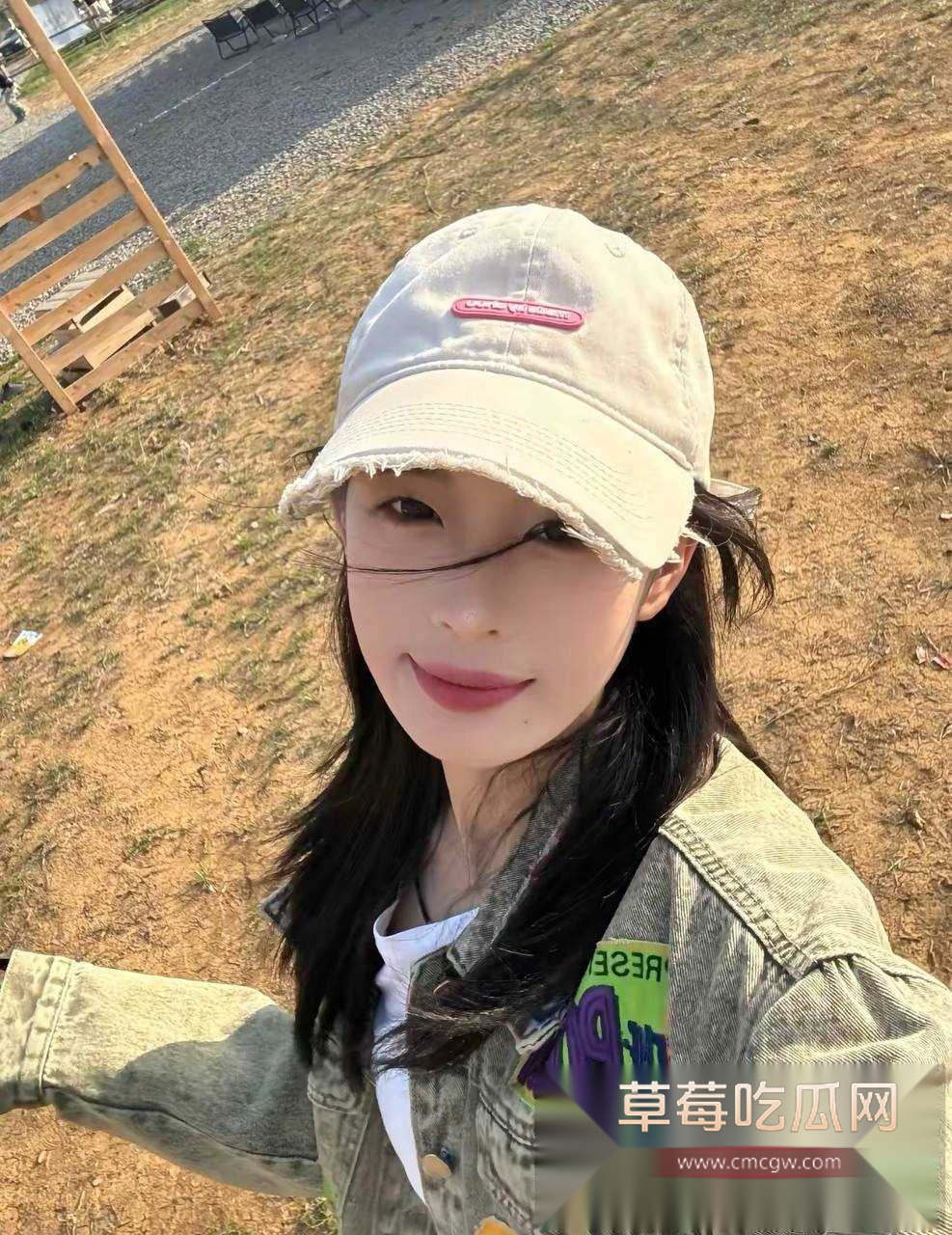 抖音220w粉丝男网红Dylan李善宇被素人女友投稿私生活混乱 不仅聊骚嫖娼而且感染炎症 尿黄色果冻状固体! 22 抖音220w粉丝男网红Dylan李善宇被素人女友投稿私生活混乱 不仅聊骚嫖娼而且感染炎症 尿黄色果冻状固体! 22