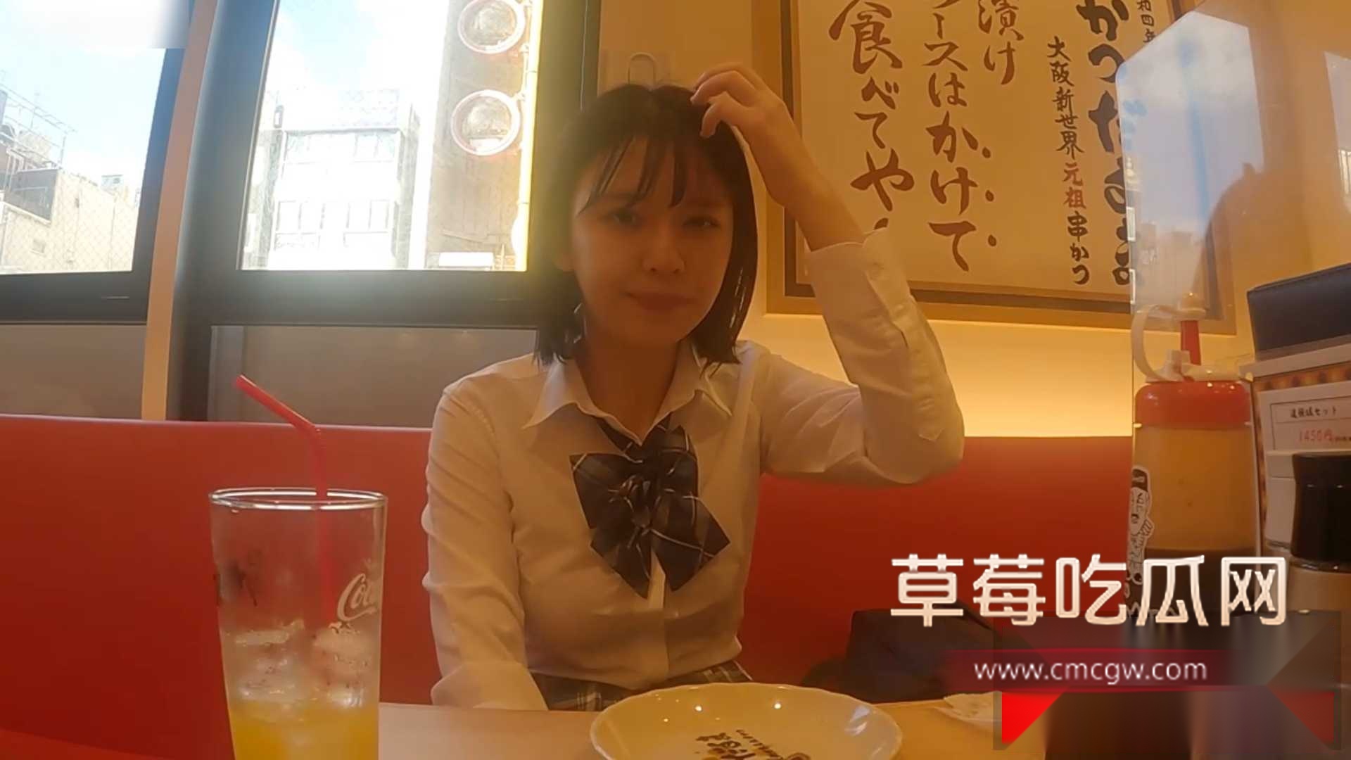 陪天然巨乳少女逛街购物 3 陪天然巨乳少女逛街购物 3