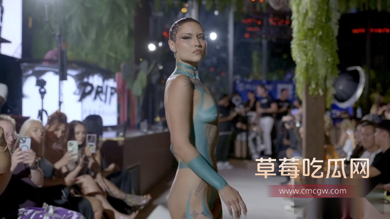 2025年迈阿密泳装时尚秀 9 2025年迈阿密泳装时尚秀 9