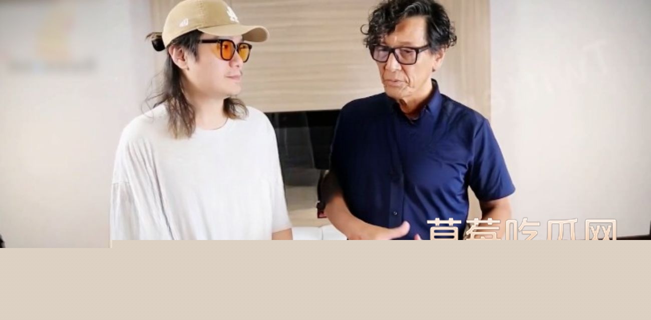 加藤鹰.jpg 加藤鹰.jpg