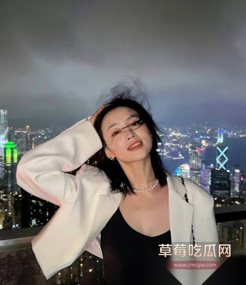 霍尊复出消息冲上热搜 几年前他被女友陈露写小作文曝光出轨嫖娼而宣布退圈 现想当无事发生重新复出圈钱?! 1 霍尊复出消息冲上热搜 几年前他被女友陈露写小作文曝光出轨嫖娼而宣布退圈 现想当无事发生重新复出圈钱?! 1