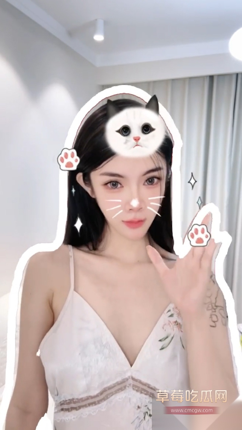 顶级名媛女神 黄丽娜 被金主骑乘猛操合集曝光 这位不让男朋友碰的高冷御姐实际上夜夜在金主胯下承欢！ 8