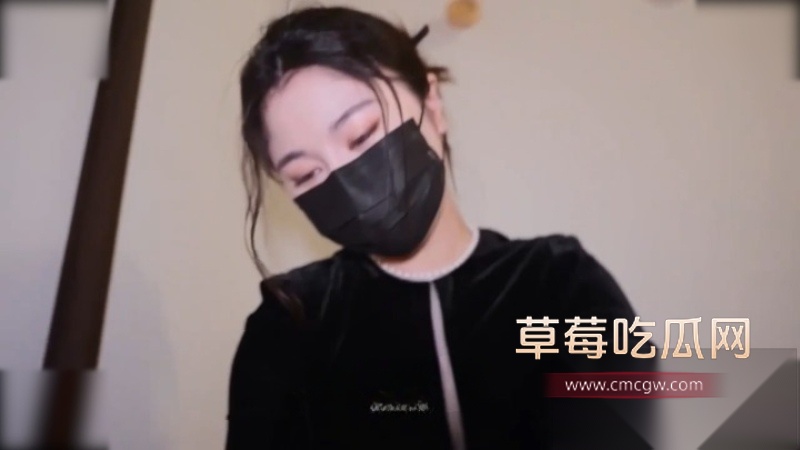 序列 935.00044004.Still002W800px
