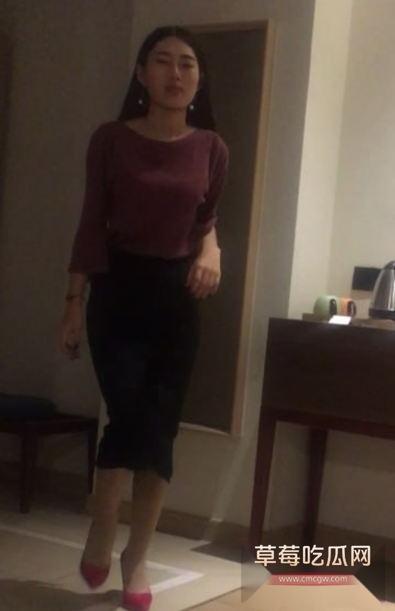 男人的精囊小母狗 陈倩倩 10 男人的精囊小母狗 陈倩倩 10