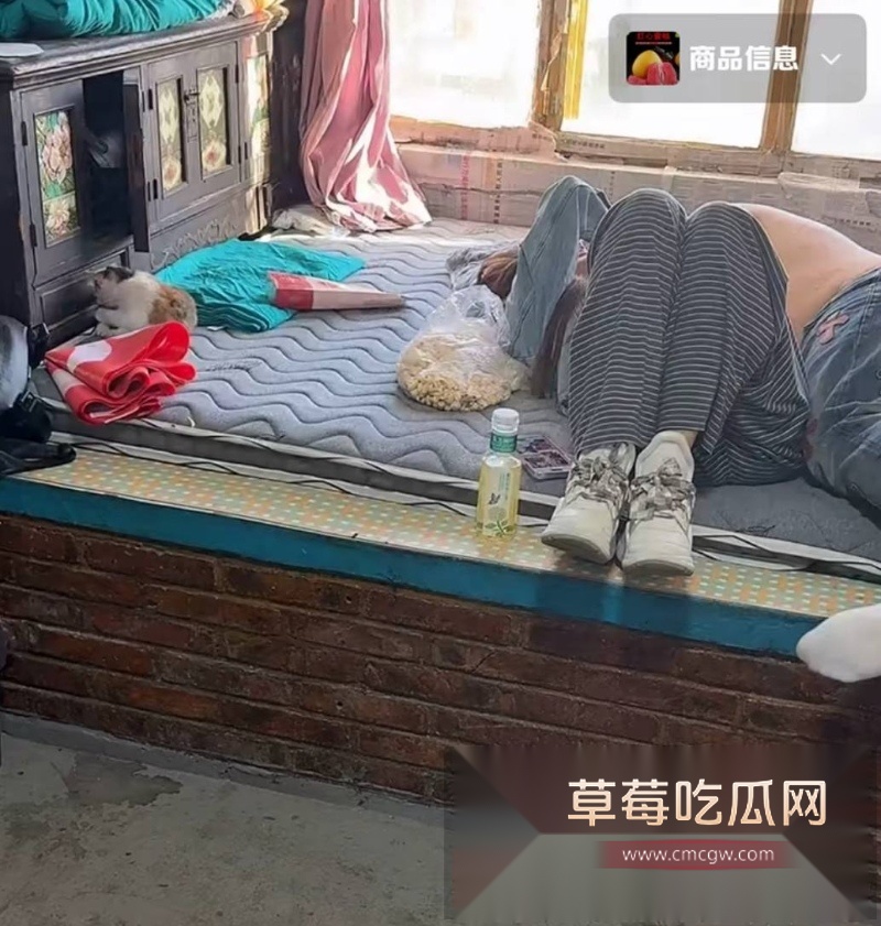 快手1150w粉丝大网红老狗前妻白羽直播控诉老狗不仅出轨女徒 6 快手1150w粉丝大网红老狗前妻白羽直播控诉老狗不仅出轨女徒 6