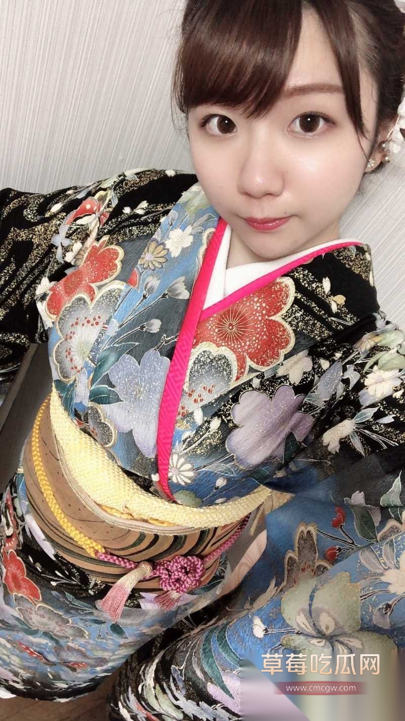 日本变态女职员OL自拍合集 20 日本变态女职员OL自拍合集 20