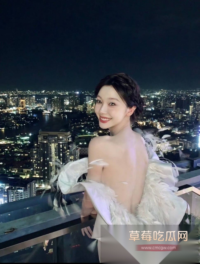 胡彦斌与易梦玲接吻视频曝光 19 胡彦斌与易梦玲接吻视频曝光 19