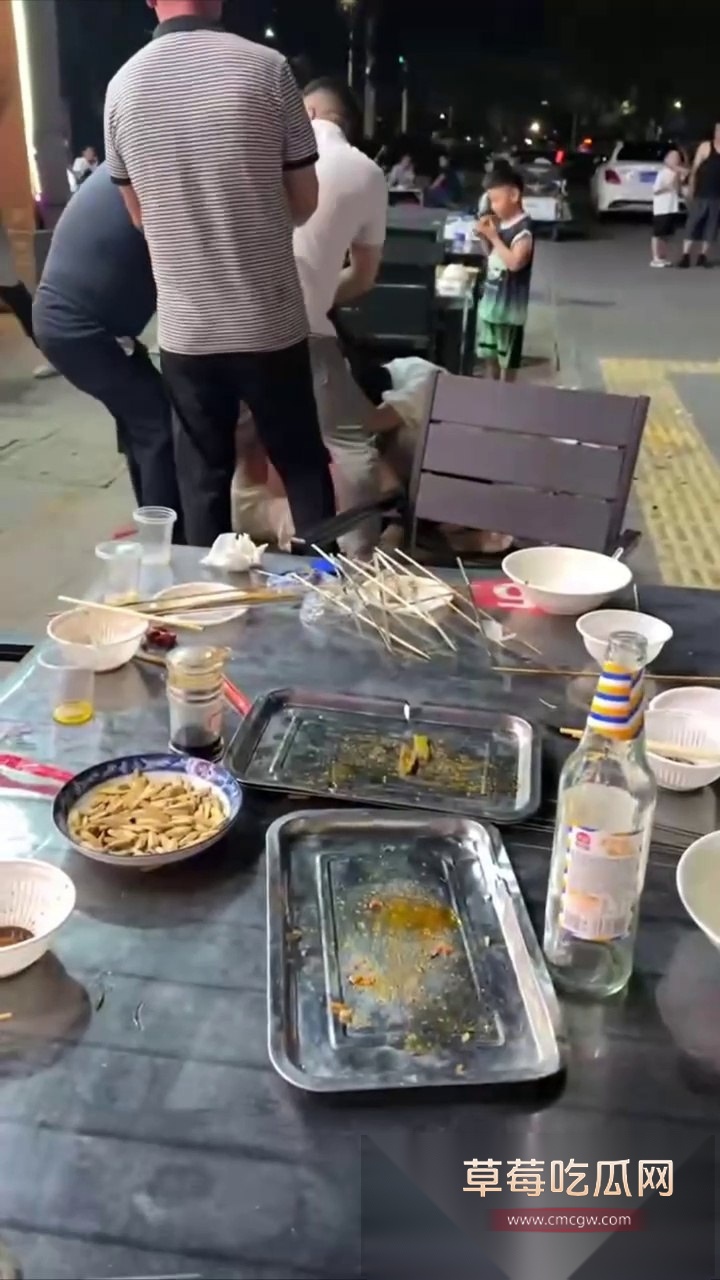 原配大战小三现场 2 原配大战小三现场 2