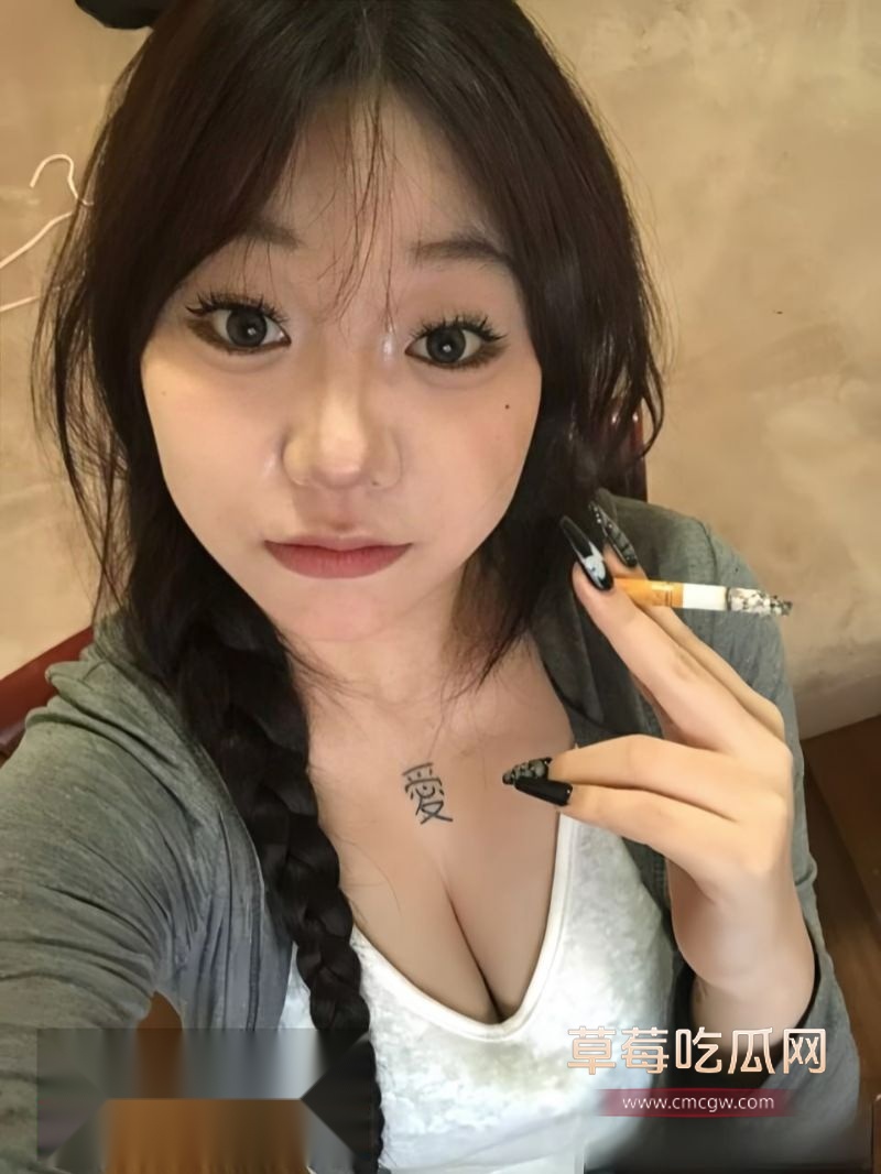 四川06年的巨乳妹裸贷抵押视频流出 1 四川06年的巨乳妹裸贷抵押视频流出 1