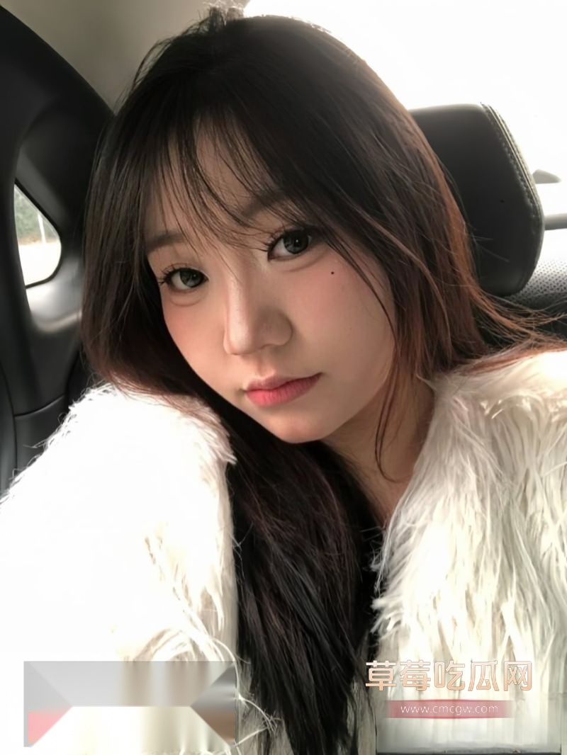 四川06年的巨乳妹裸贷抵押视频流出 4 四川06年的巨乳妹裸贷抵押视频流出 4