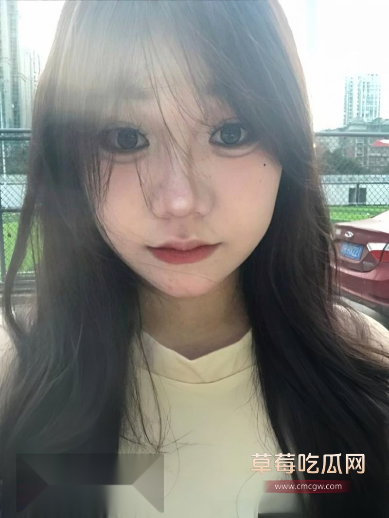 四川06年的巨乳妹裸贷抵押视频流出 5 四川06年的巨乳妹裸贷抵押视频流出 5